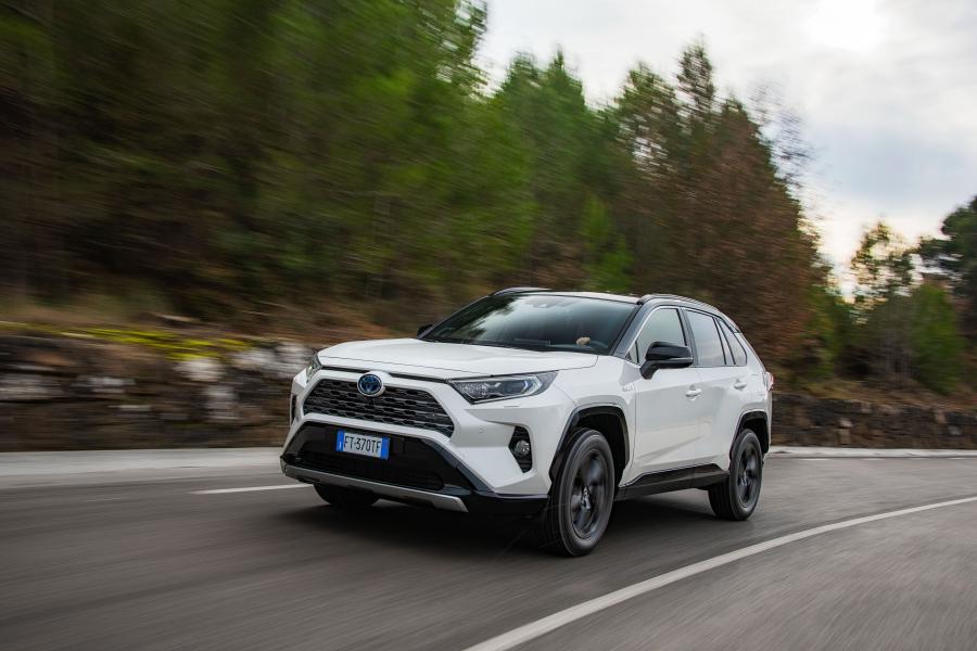  Toyota RAV4 Hybrid Style 2019 года  (WW) (фото 39 из 40)